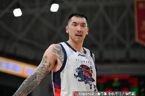 媒体人：山东今天赢在及时变阵 高诗岩复出以及找回防守血性