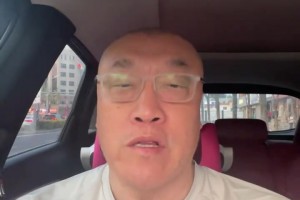 段冉：41岁老詹的全面表现和领导力令人动容！他2-0领先全胜