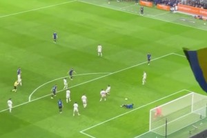 恰球王！梅阿查实拍：恰尔汗奥卢飞火流星吹响反击号角