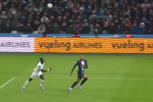 下赛季登录豪门？迪奥曼德优雅又不失犀利的盘带！