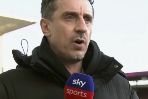 加里-内维尔：切尔西乱象老板是根源，罗塞尼尔下课只是背锅侠！