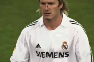 众星捧月！当年小罗对阵银河战舰皇马的统治级表现！