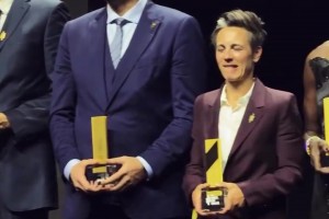 心很大！新秀VJ-埃奇库姆：恩比德若健康 我们本赛季能夺冠