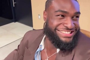 不得了！一位美式橄榄球撞脸布朗尼！