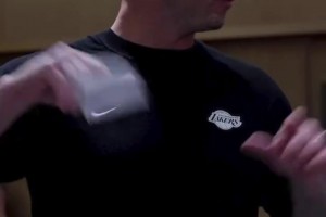 最后时刻无法得分，为何不上谢泼德？乌度卡回应：我们那个阵容防守很不错！